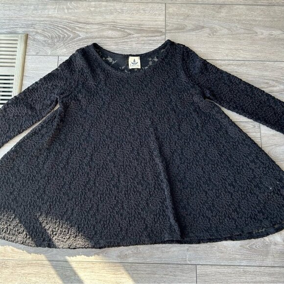 Local Semi Sheer Lace Flared Long Sleeve Top - Picture 4 of 14